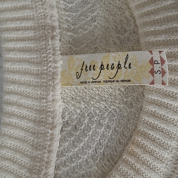 Free People sweater - Picture 4 of 5